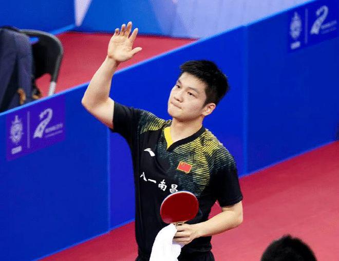 引发球迷热 引发球迷热