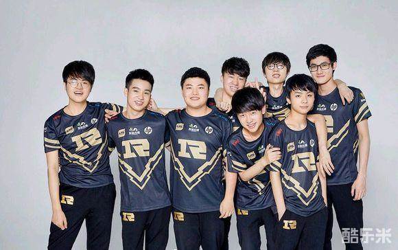 逐渐走入大 逐渐走入大